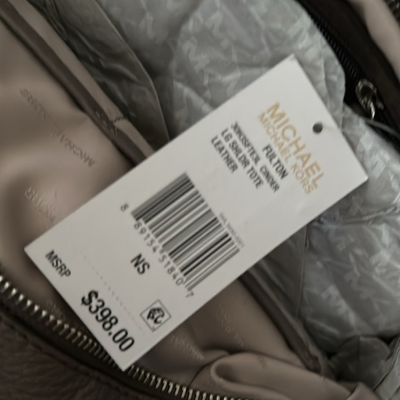 Michael Kors Large Fulton shoulder bag - Picture 4 of 7